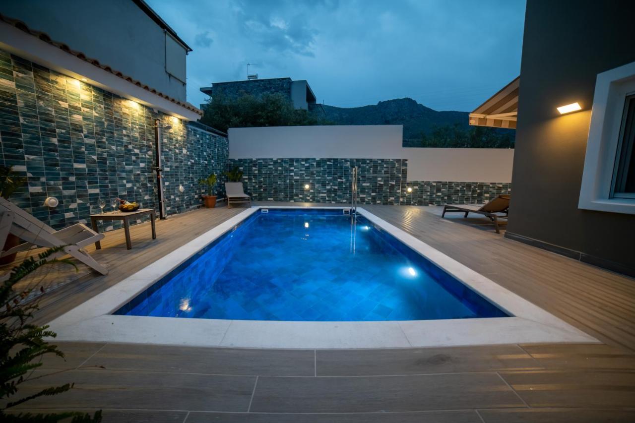 Thomas Villa Hersonissos - Private Pool - Sleeps 6 Kültér fotó